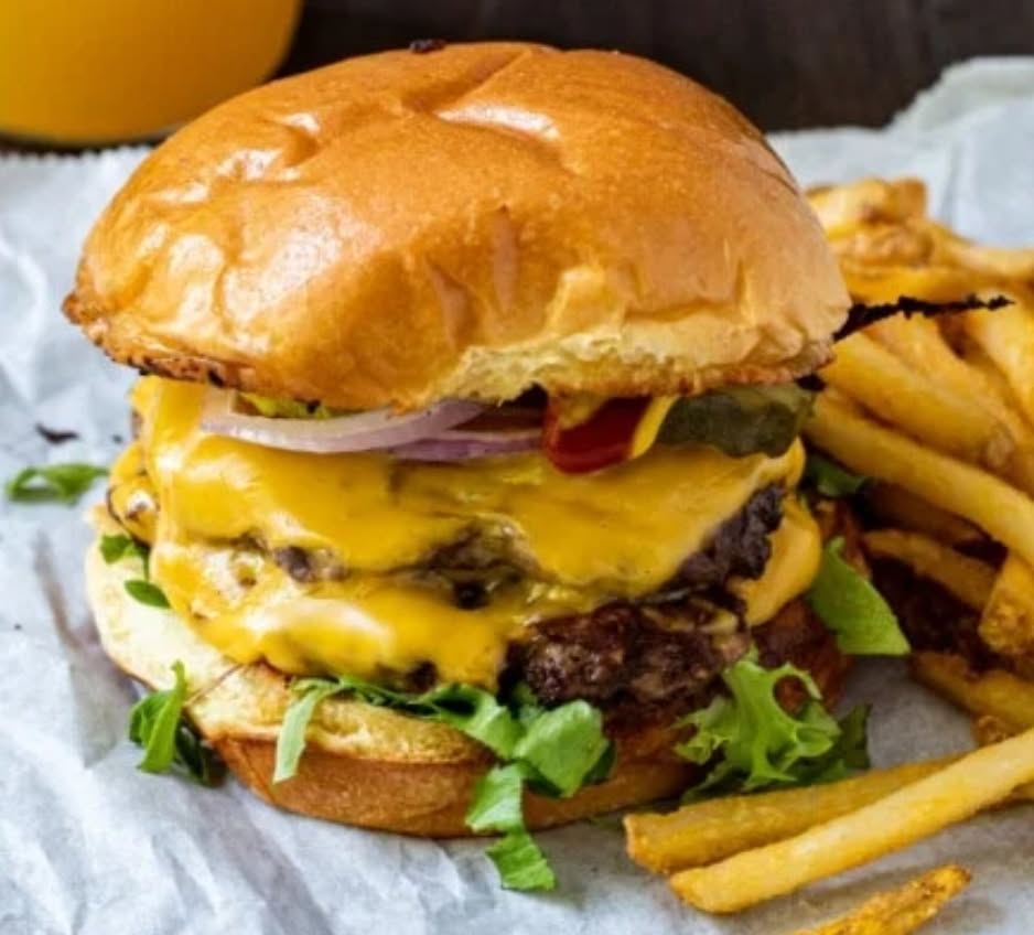 Double Cheeseburger